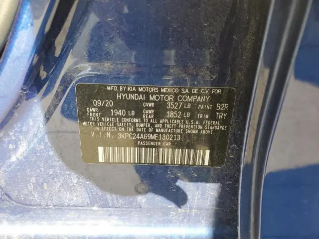 2021 HYUNDAI ACCENT SE  