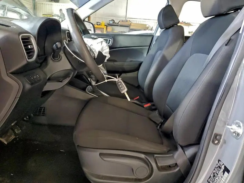 2021 HYUNDAI VENUE SE  