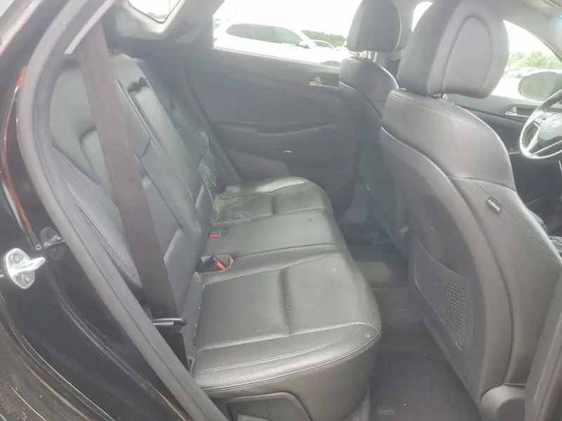 2018 HYUNDAI TUCSON SEL PLUS  