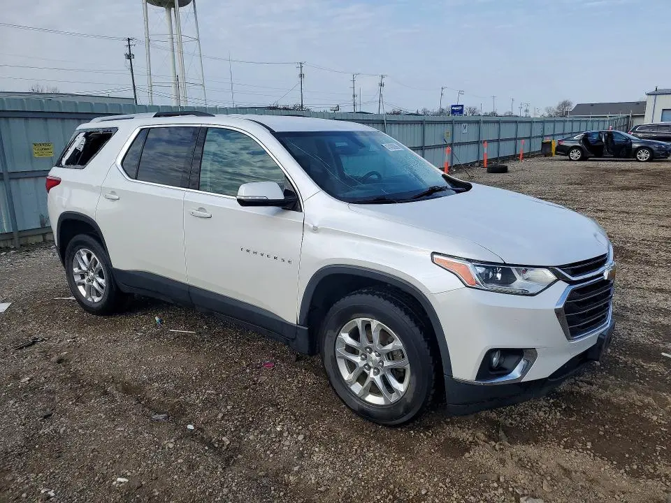 2018 CHEVROLET TRAVERSE LT  