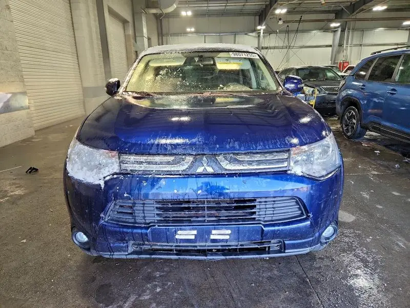 2014 MITSUBISHI OUTLANDER SE  