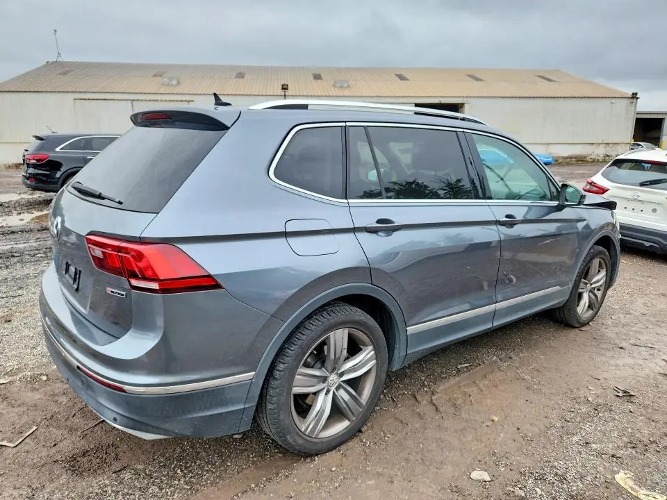 2020 VOLKSWAGEN TIGUAN SE  