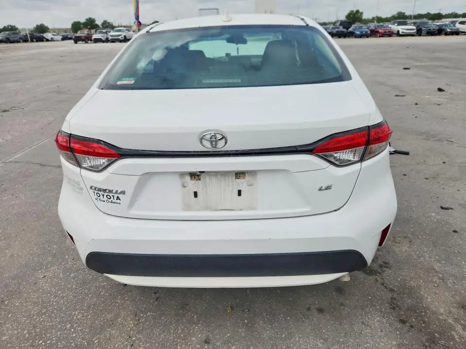2022 TOYOTA COROLLA LE  