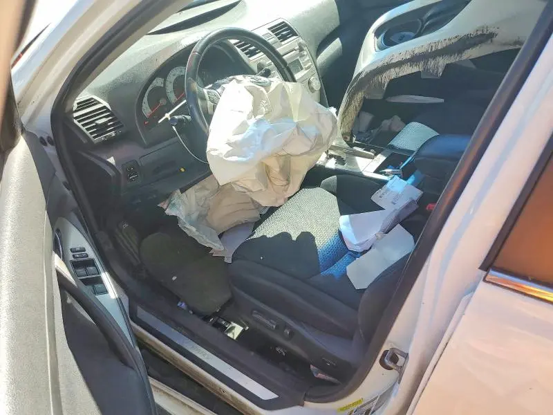2010 TOYOTA CAMRY   