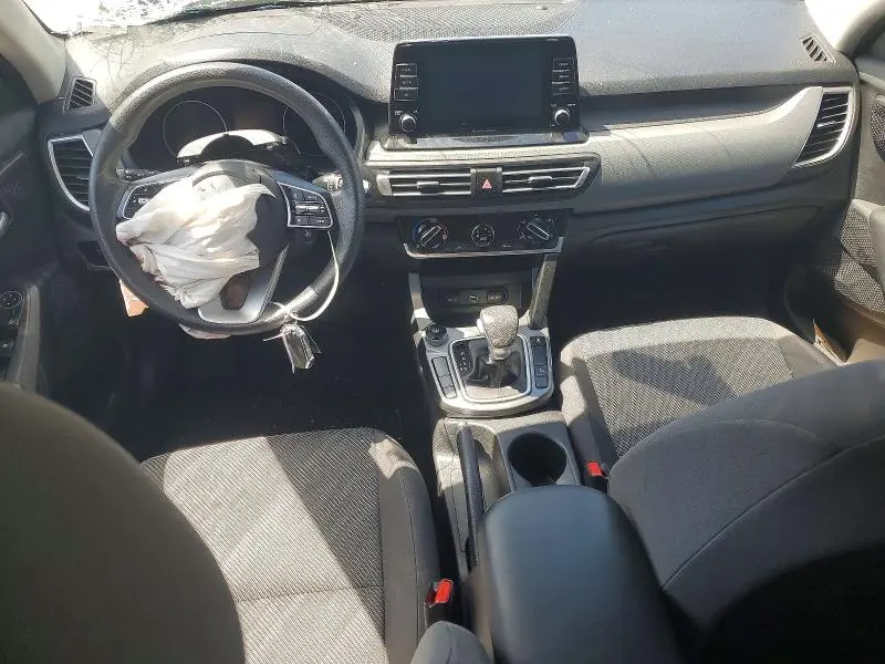 2021 KIA SELTOS LX  