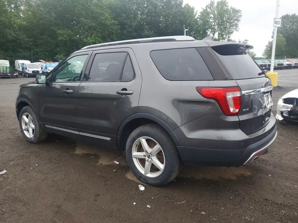 2017 FORD EXPLORER XLT  