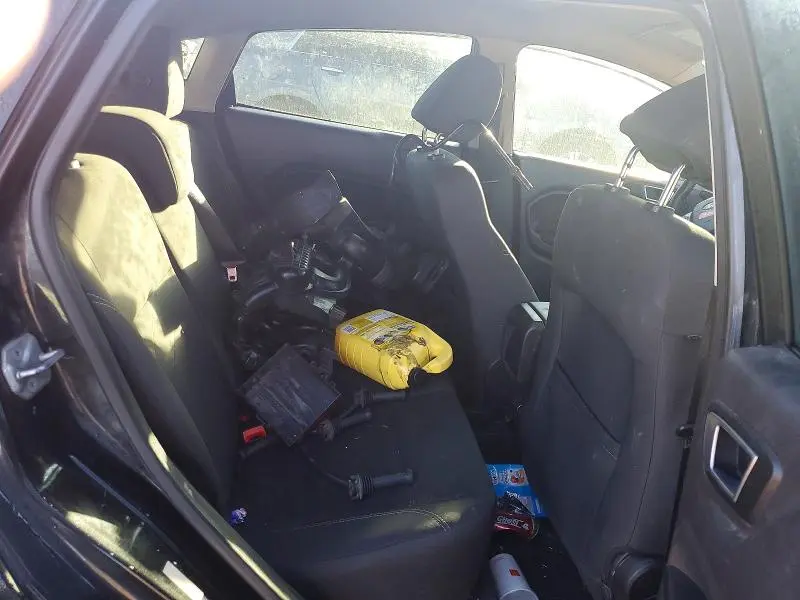 2015 FORD FIESTA SE  