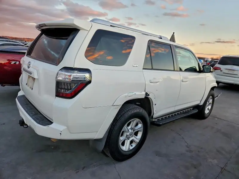 2014 TOYOTA 4RUNNER SR5  