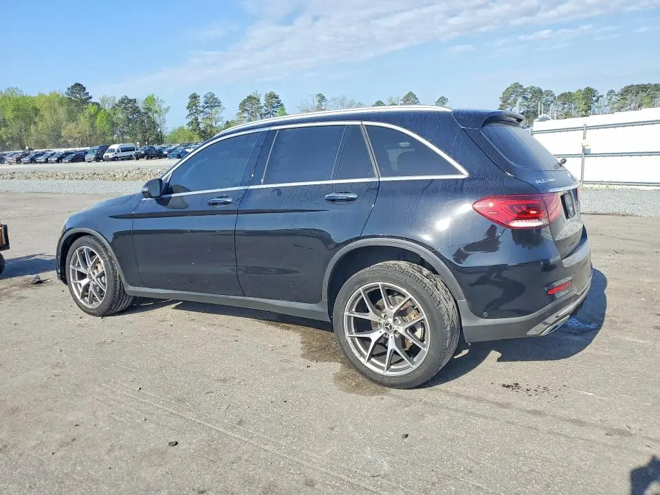 2020 MERCEDES-BENZ GLC 300  