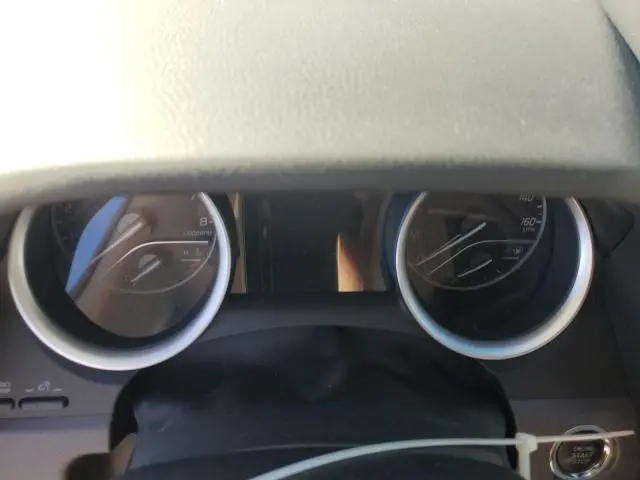 2021 TOYOTA CAMRY XLE  