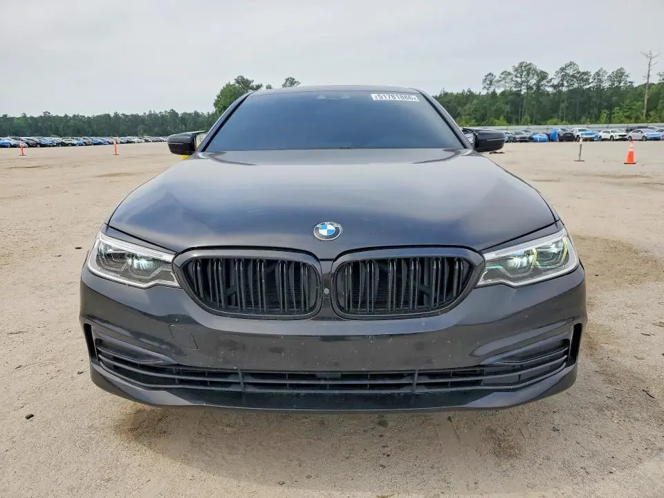 2019 BMW 540   