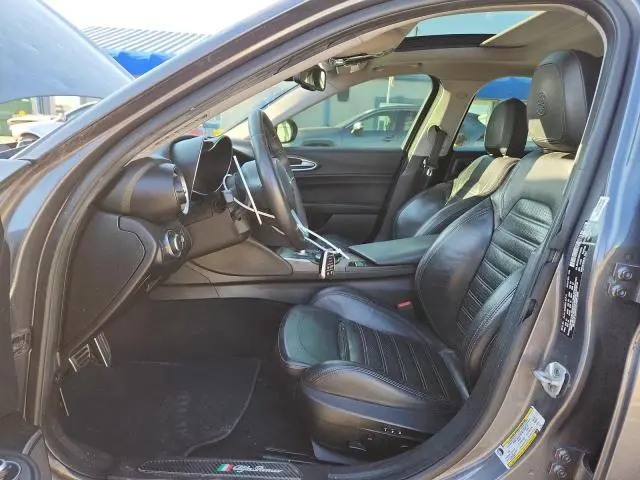 2017 ALFA ROMEO GIULIA TI