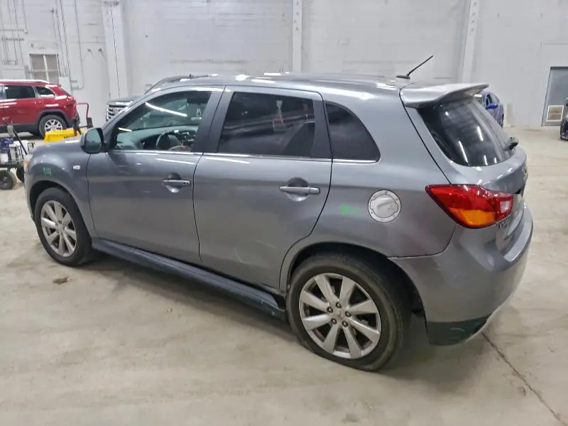 2013 MITSUBISHI OUTLANDER SPORT SE  