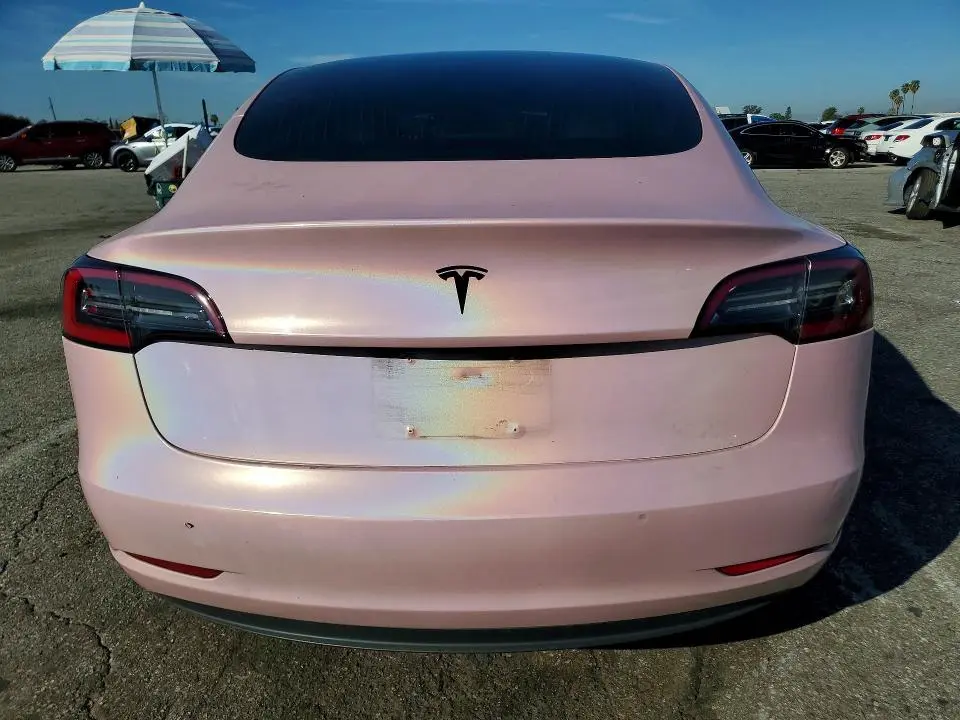2018 TESLA MODEL 3   