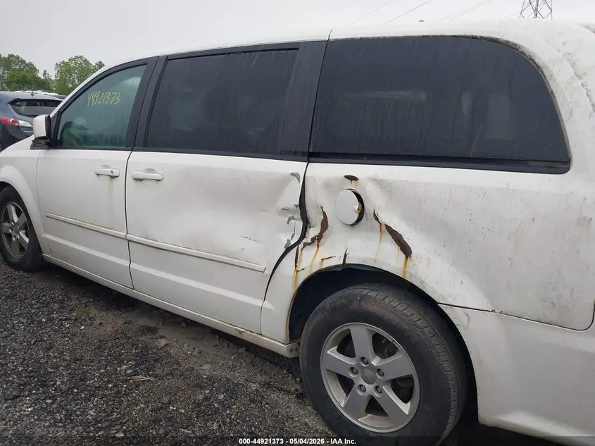 2013 DODGE GRAND CARAVAN SXT
