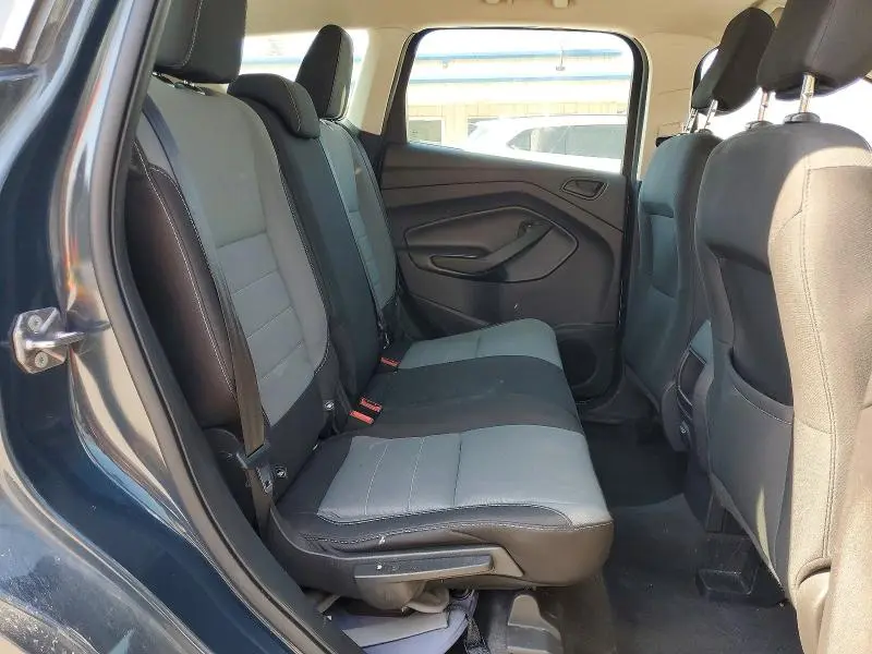 2019 FORD ESCAPE S  