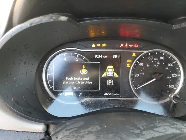 2021 NISSAN VERSA SV  