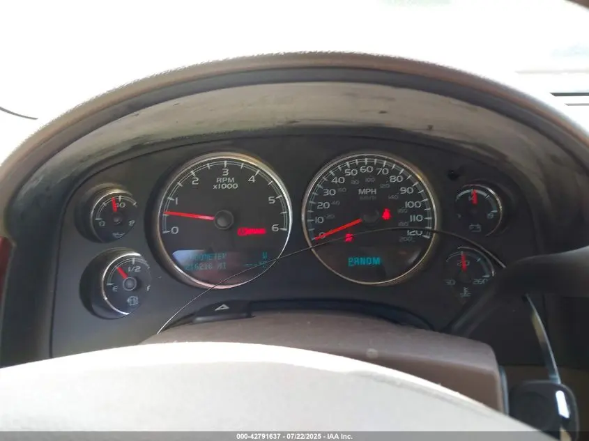 2011 CHEVROLET TAHOE LT