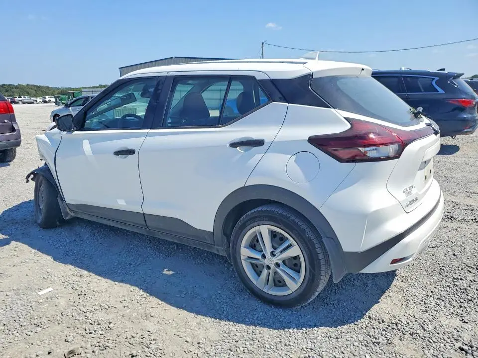 2024 NISSAN KICKS S  