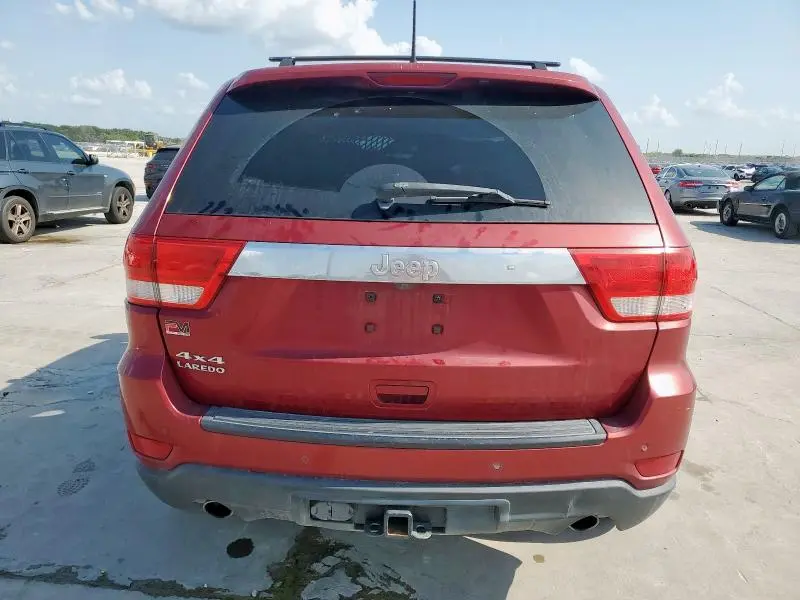 2013 JEEP GRAND CHEROKEE LAREDO  