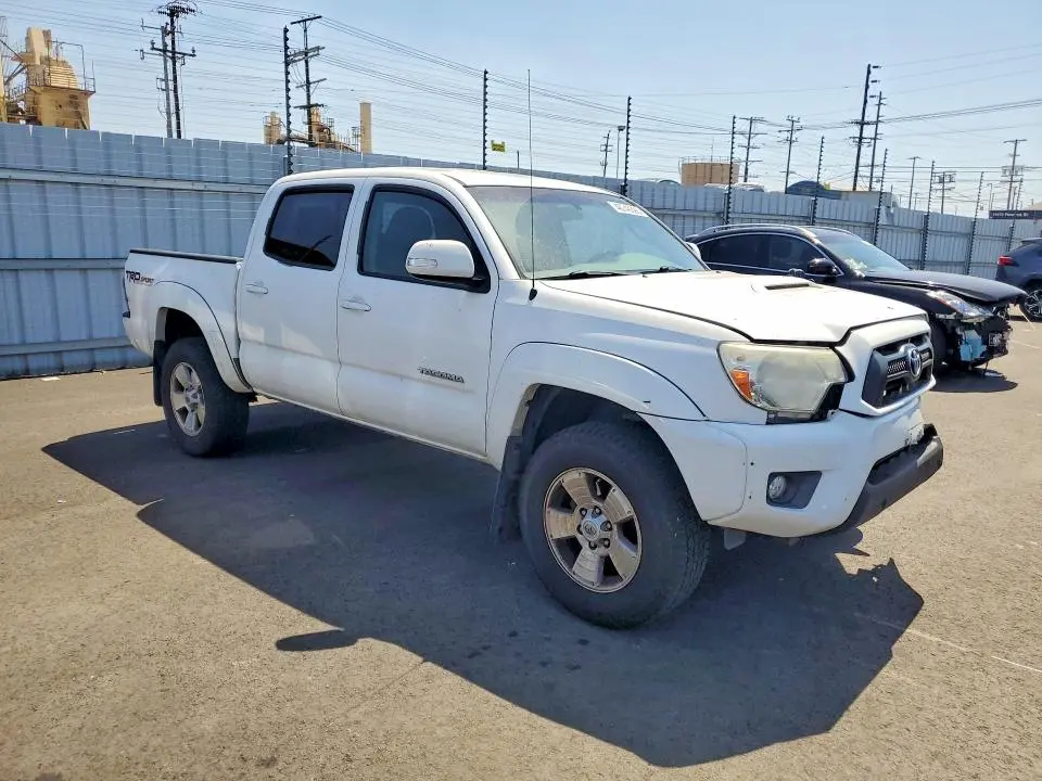 2014 TOYOTA TACOMA PRERUNNER V6  