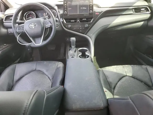 2024 TOYOTA CAMRY XLE  