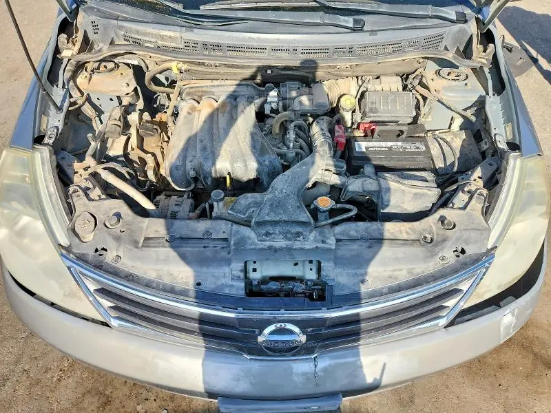 2012 NISSAN VERSA 1.8 S  