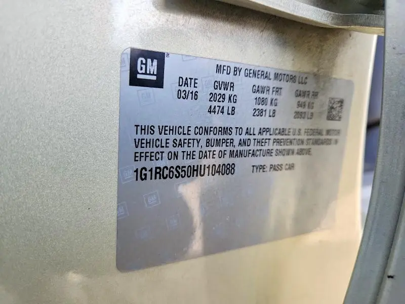 2017 CHEVROLET VOLT LT  