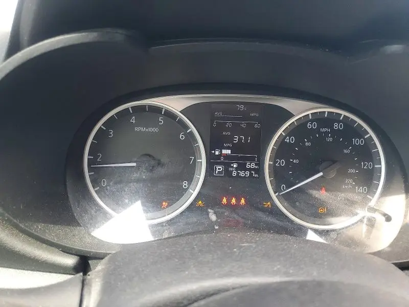 2024 NISSAN VERSA S  