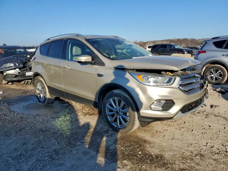 2017 FORD ESCAPE TITANIUM  