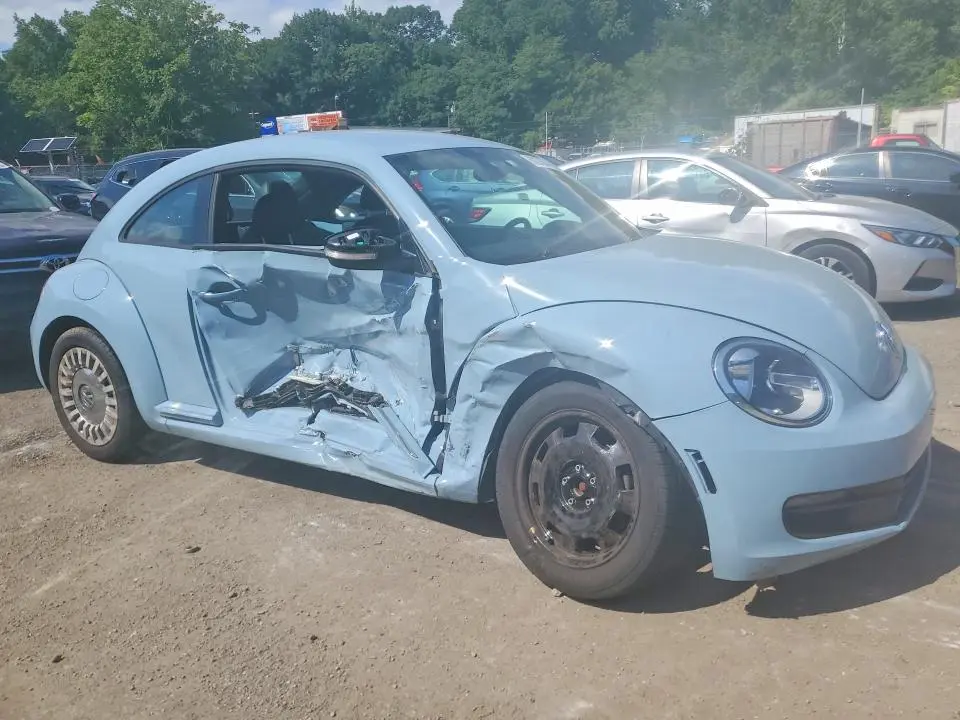2014 VOLKSWAGEN BEETLE   