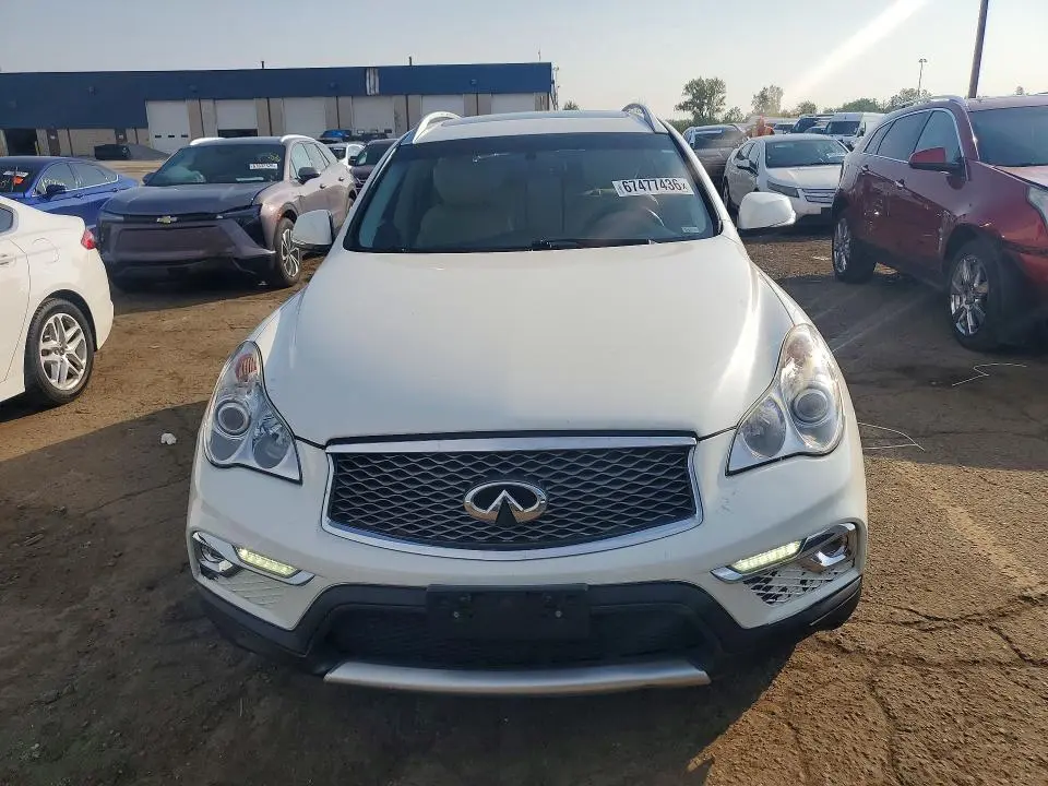 2016 INFINITI QX50 BASE  