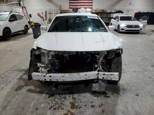 2017 DODGE CHARGER SE  