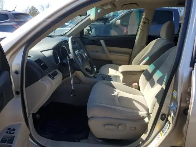 2010 TOYOTA HIGHLANDER   