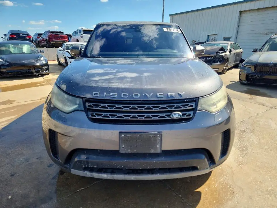 2019 LAND ROVER DISCOVERY SE  