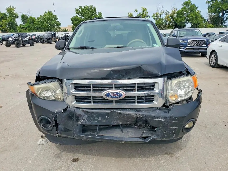 2012 FORD ESCAPE XLT  