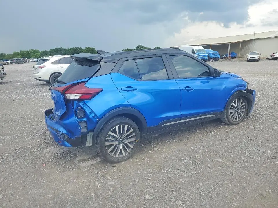 2024 NISSAN KICKS SR  