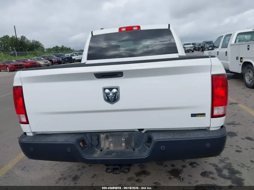 2017 RAM 1500 TRADESMAN  4X2 5'7 BOX