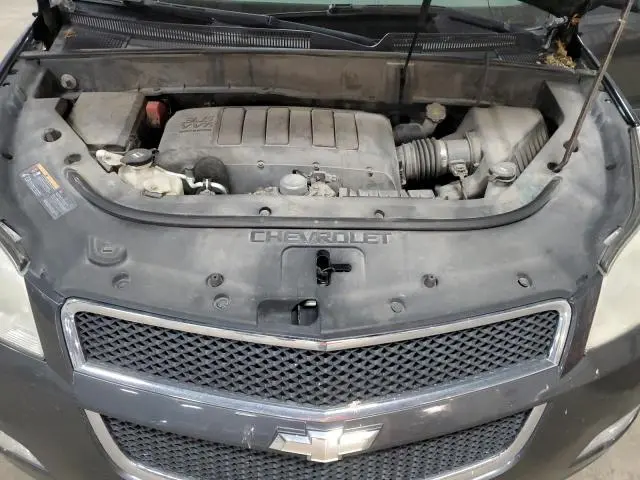 2011 CHEVROLET TRAVERSE LS