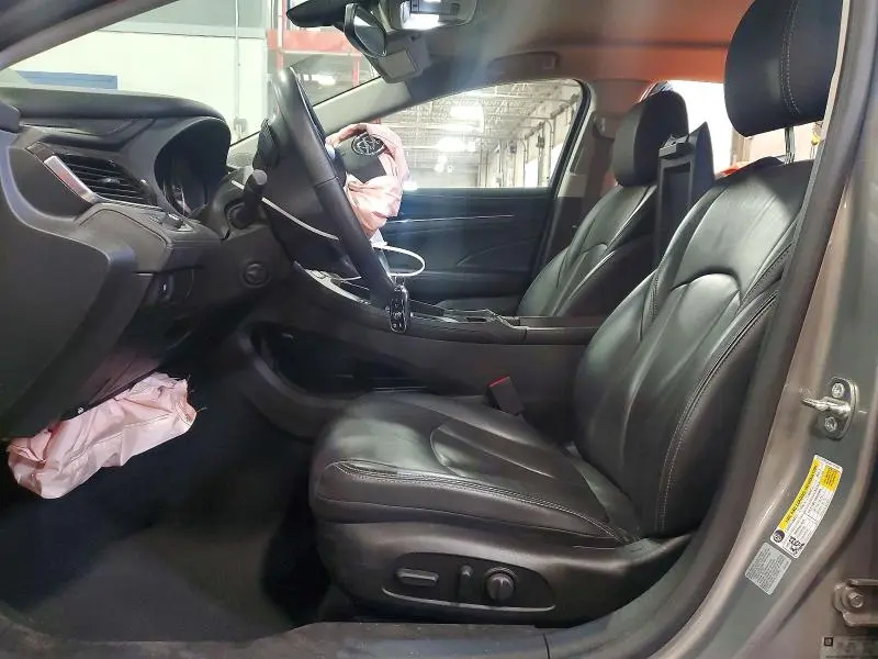 2017 BUICK LACROSSE ESSENCE  