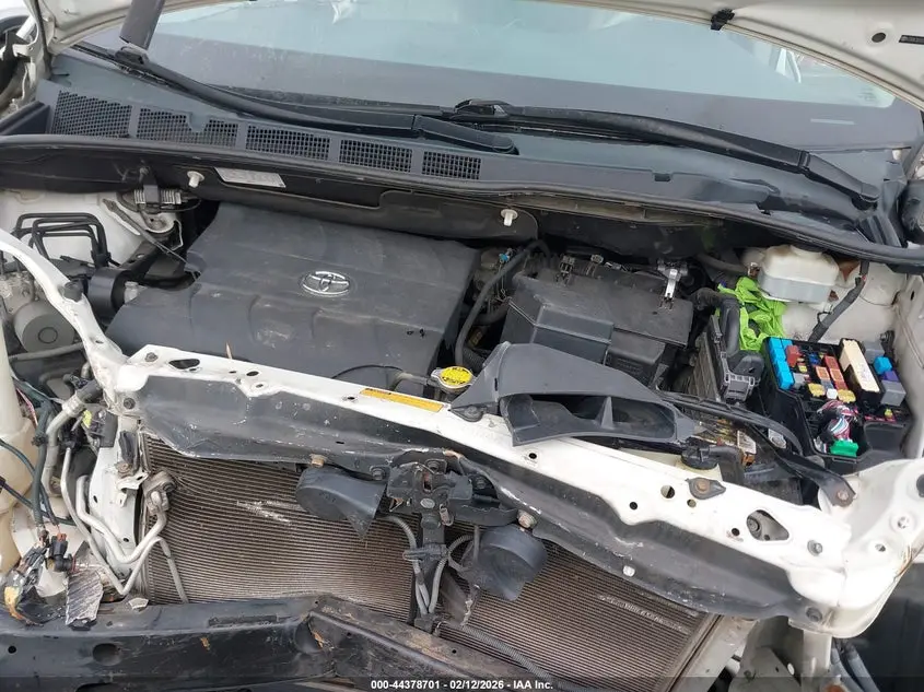 2012 TOYOTA SIENNA LIMITED 7 PASSENGER