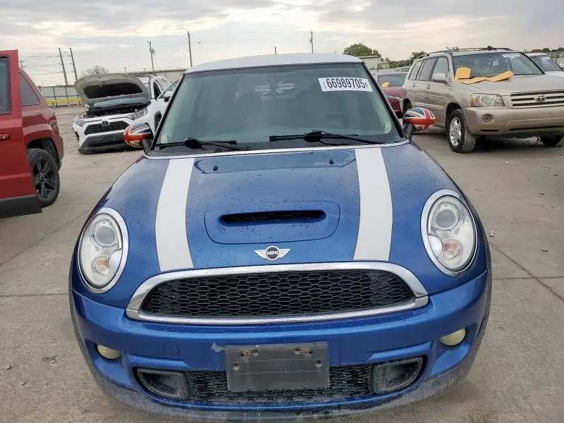 2012 MINI COOPER S  