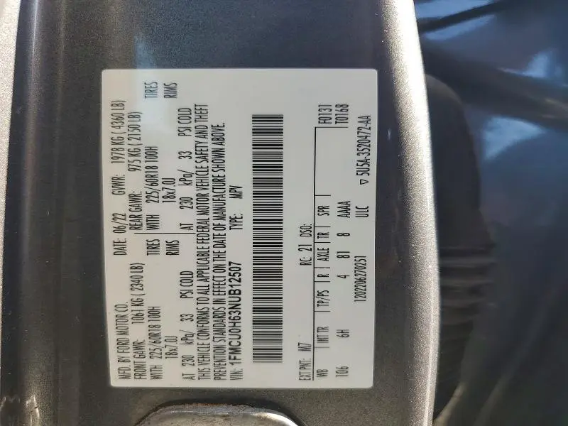2022 FORD ESCAPE SEL  