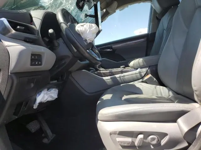 2020 TOYOTA HIGHLANDER LIMITED  