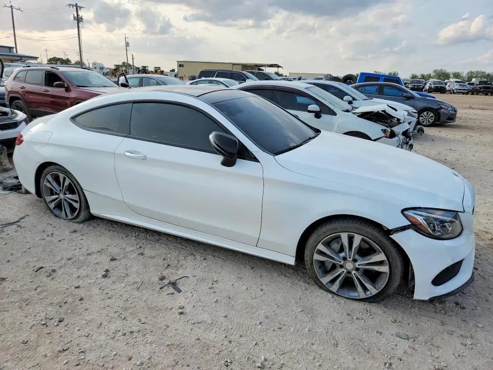 2018 MERCEDES-BENZ C 300  