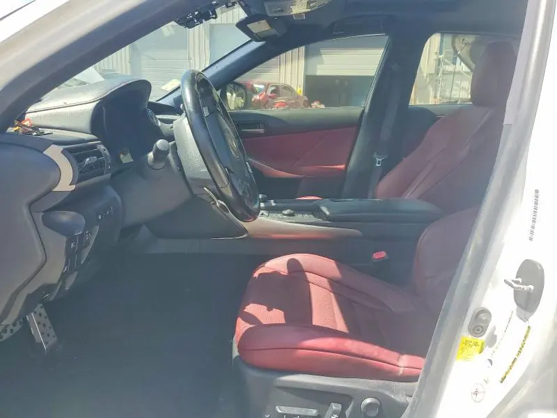 2017 LEXUS IS 200T  