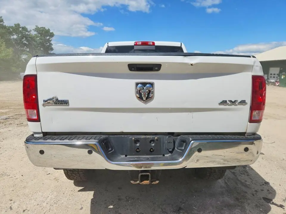 2015 RAM 2500   