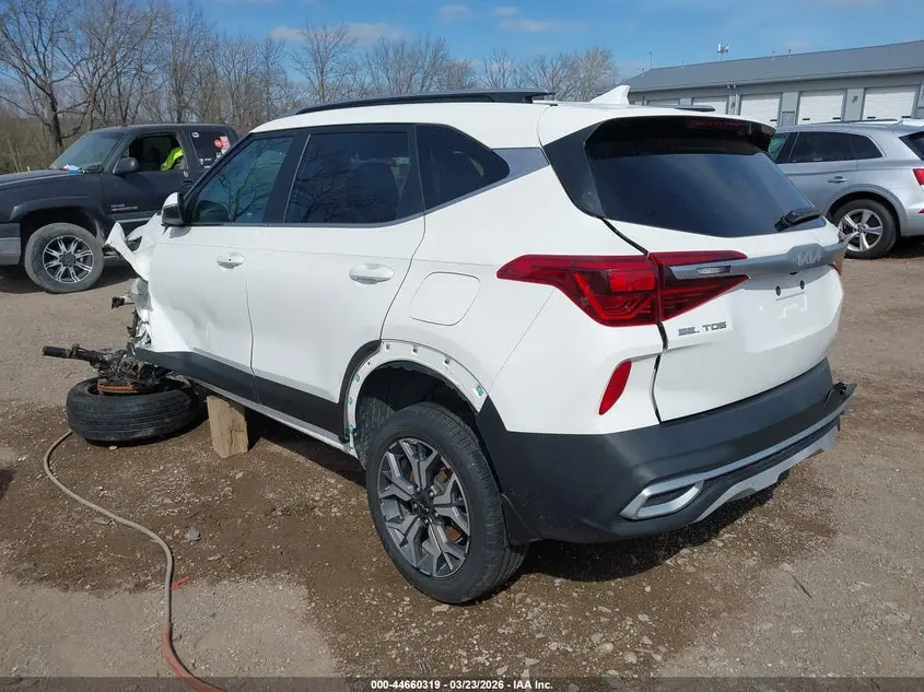 2022 KIA SELTOS EX