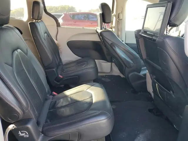 2017 CHRYSLER PACIFICA TOURING L PLUS  