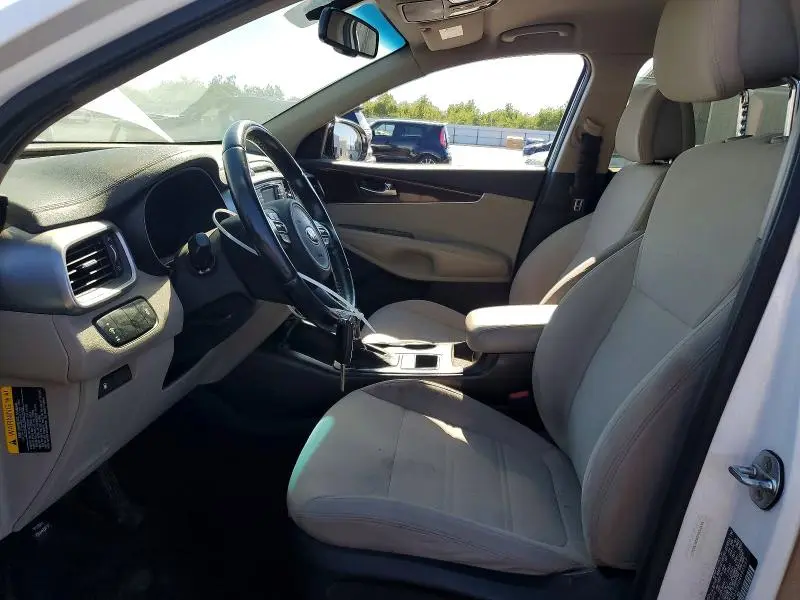 2016 KIA SORENTO LX  